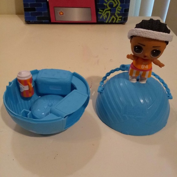 Lol surprise dolls (scroll for more*) - Picture 5 of 16